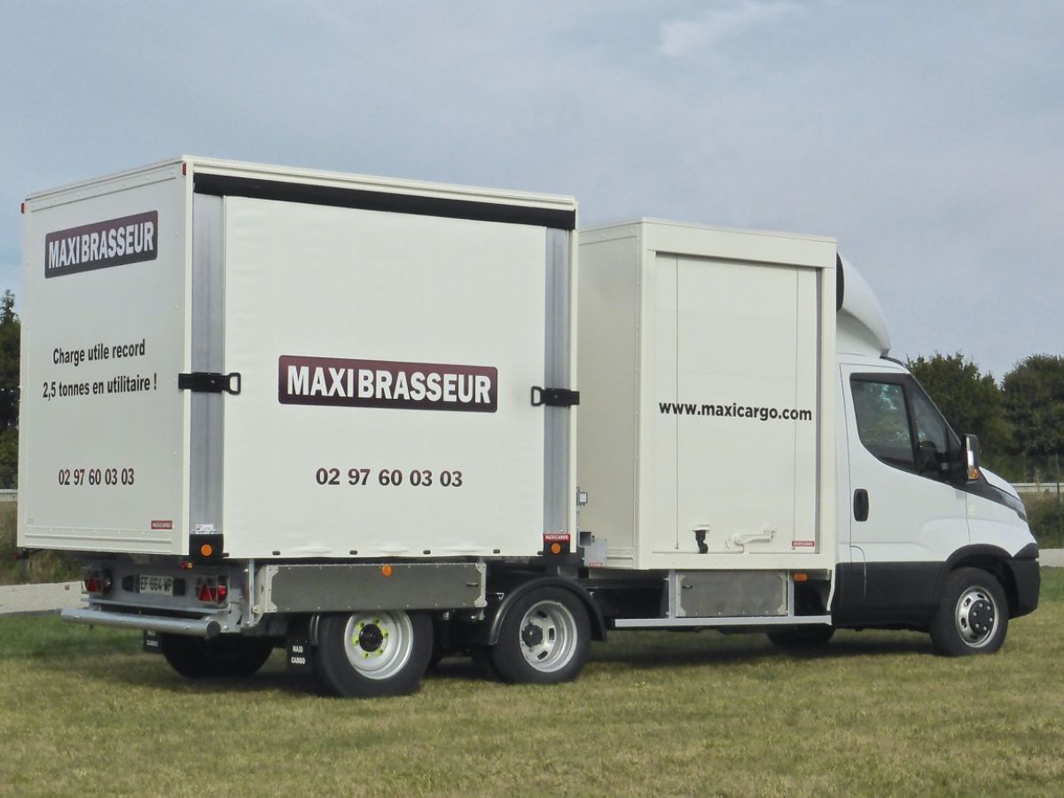 Maxibrasseur 2T5 de charge utile marchandises