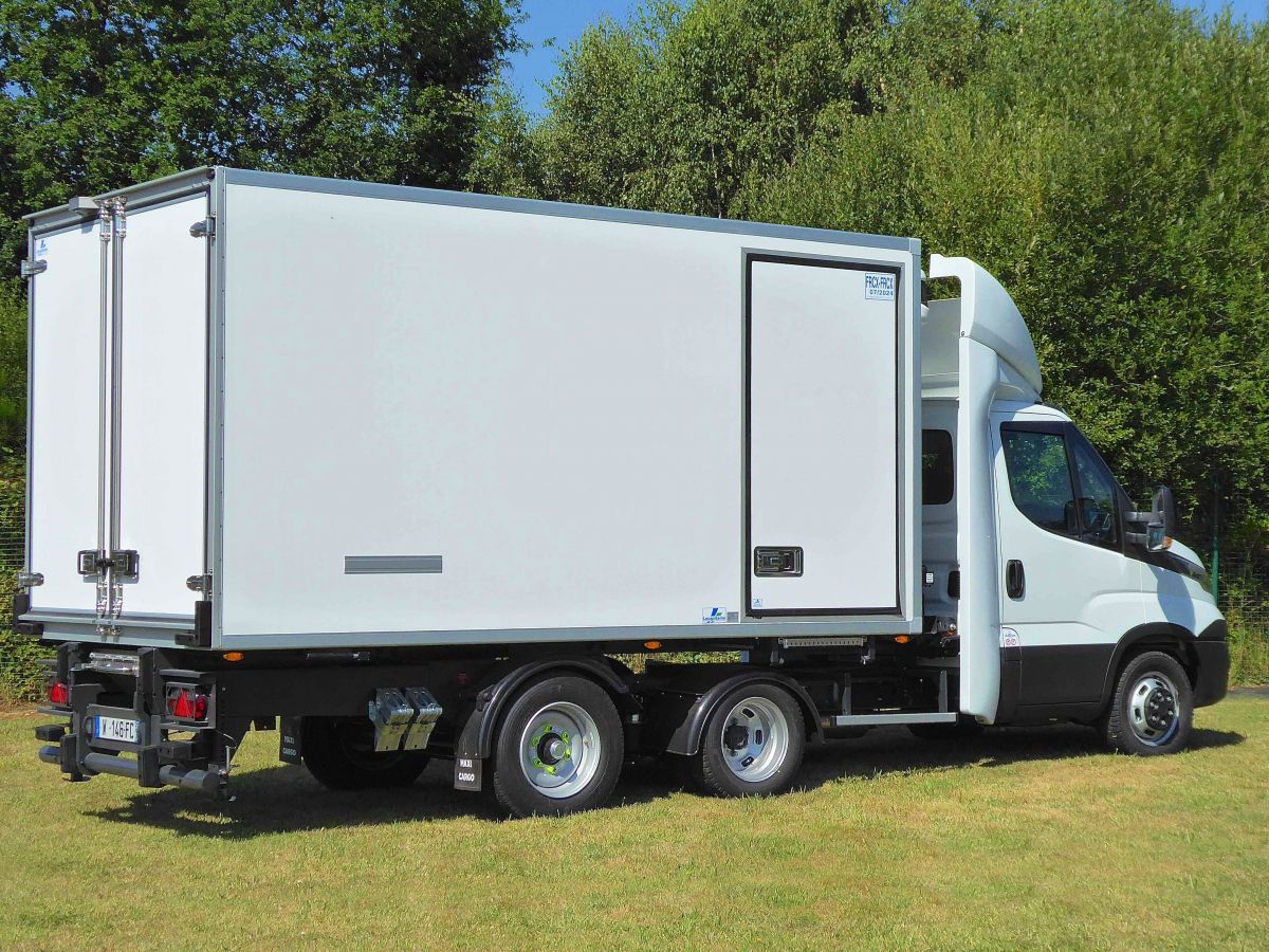 Maxifrigo sur Iveco Daily