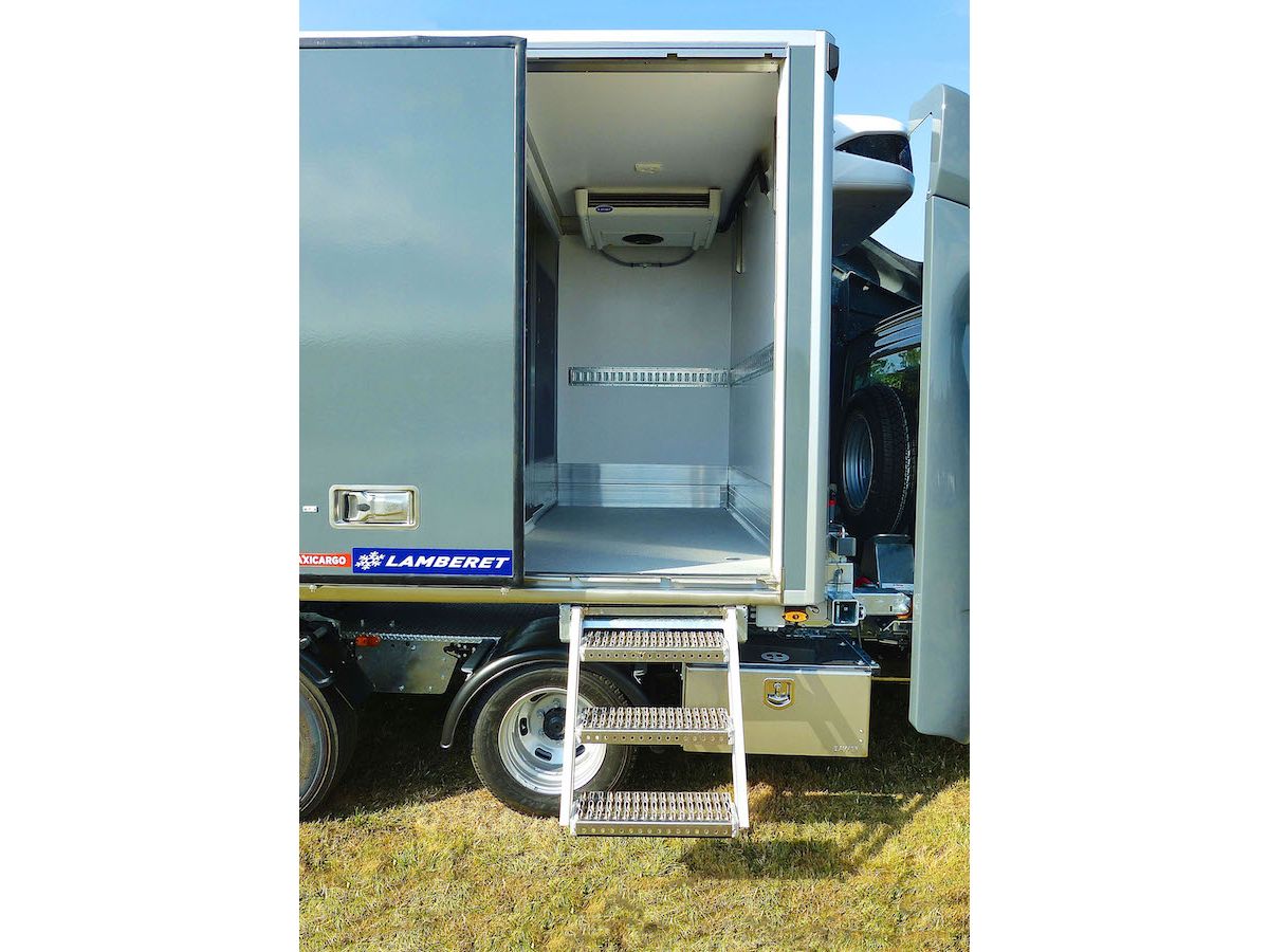 Escalier latéral confort pour Maxifrigo